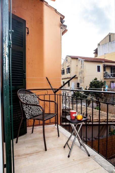 City Center, Sea View Apartment, Amelia! Anemomylos Exterior photo