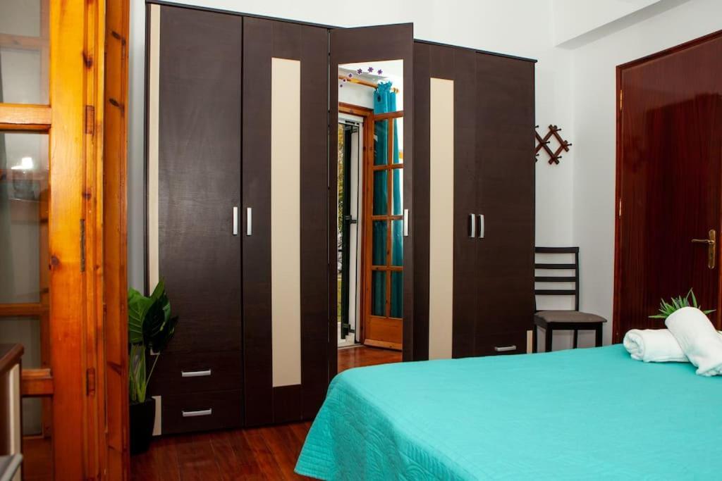 City Center, Sea View Apartment, Amelia! Anemomylos Exterior photo